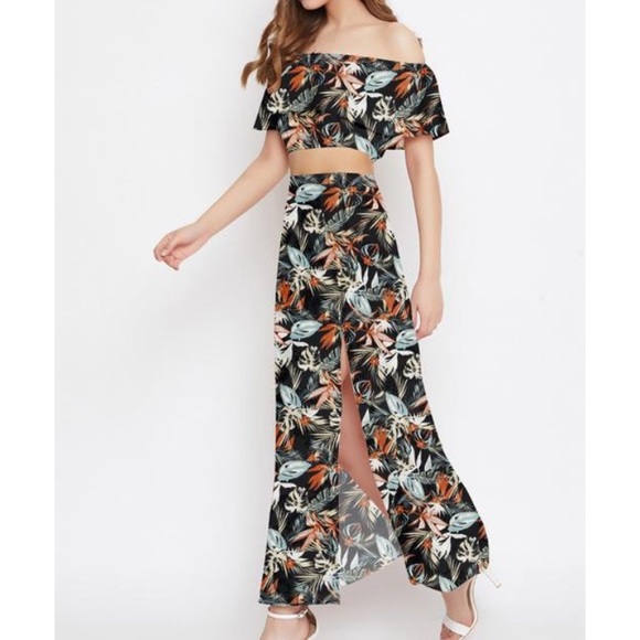 Co set of top and bottom🖤 - Picture 3 of 6